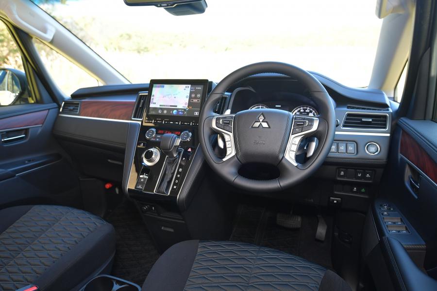 Торпедо Mitsubishi Delica D:5 2018 года  (фото 26 из 43)